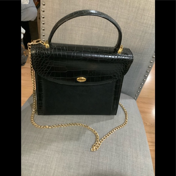 Bally Handbags - Vintage Bally crossbody